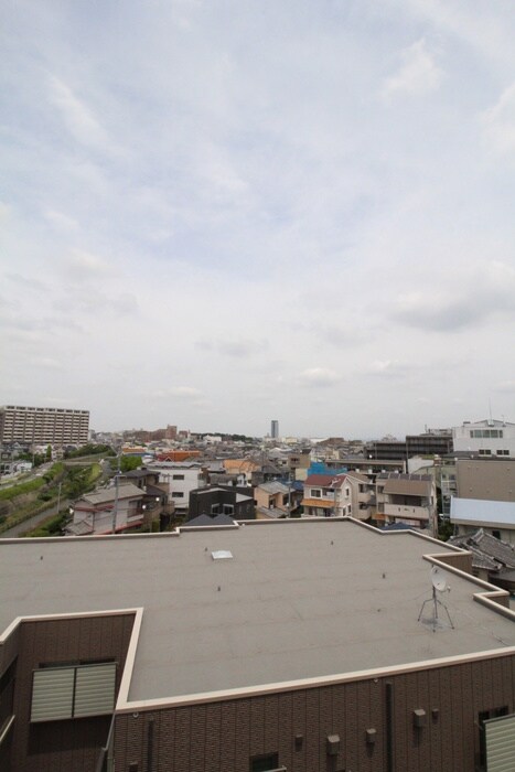 物件内観写真16　(室内からの展望)