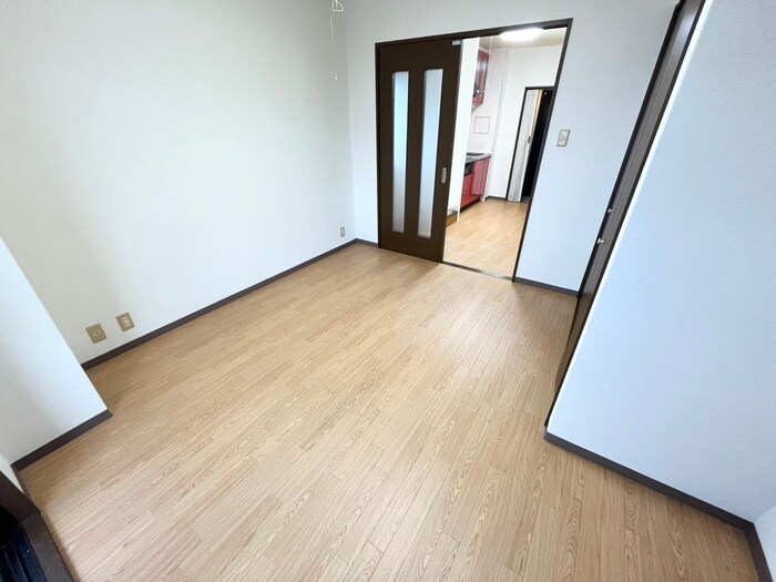 物件内観写真16　(居室)