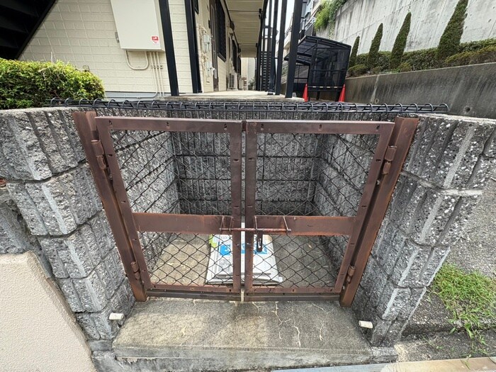 物件外観写真6　(建物設備)
