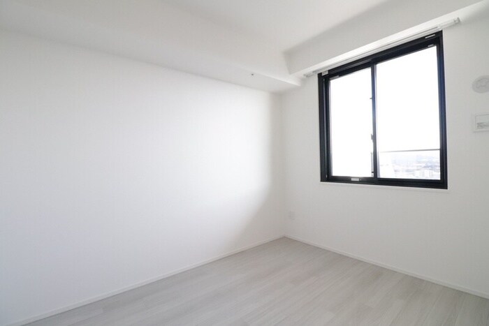 物件内観写真17　(玄関)