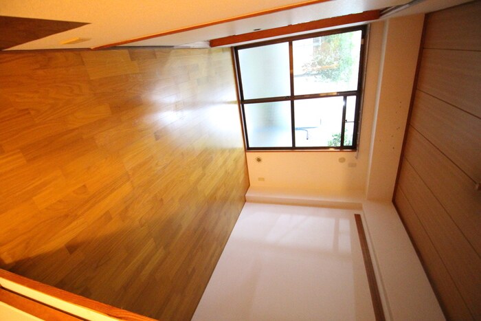 物件内観写真9　(居室)