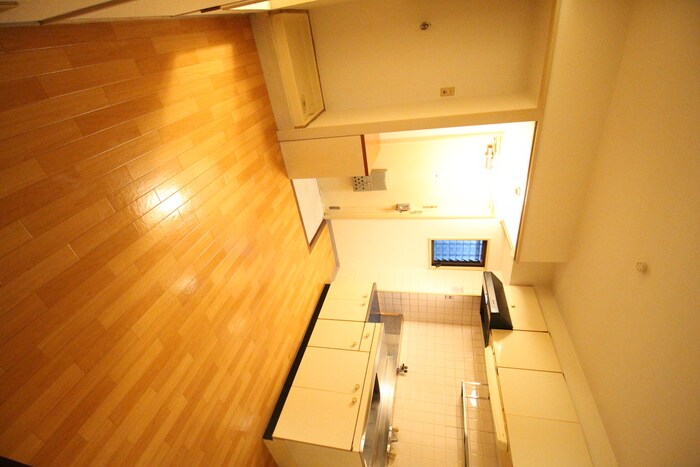 物件内観写真21　(廊下)