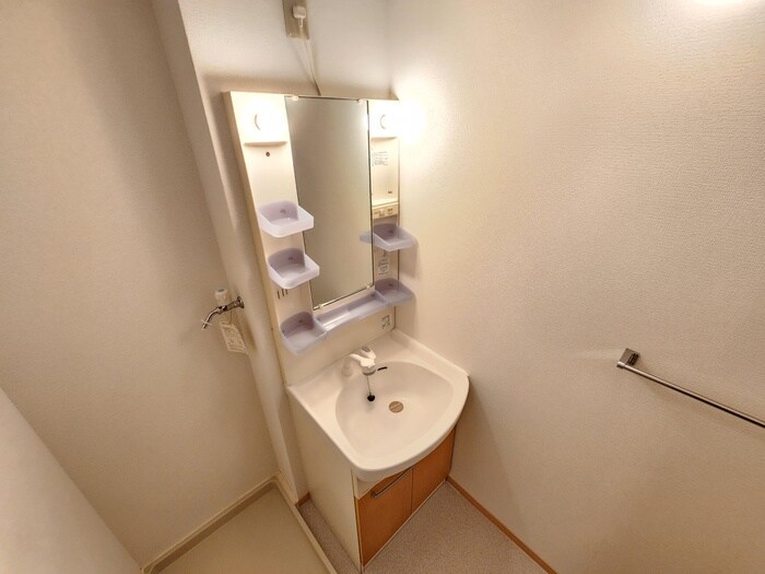 物件内観写真15　(トイレ)