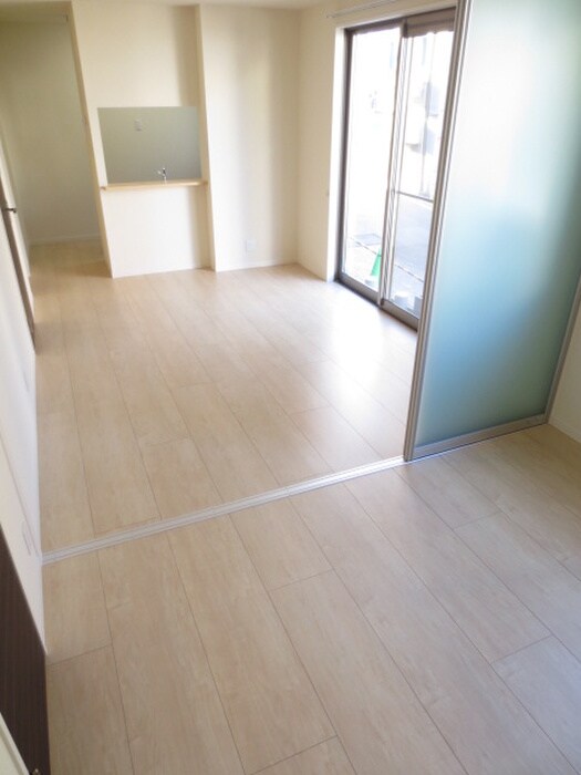 物件内観写真10　(居室)