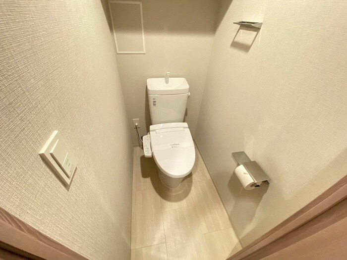 物件内観写真14　(トイレ)