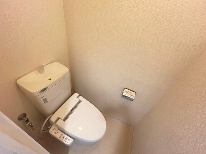 物件内観写真11　(トイレ)