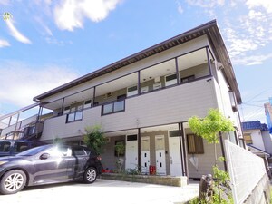 大手マンション外観写真