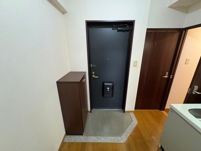 物件内観写真20　(玄関)