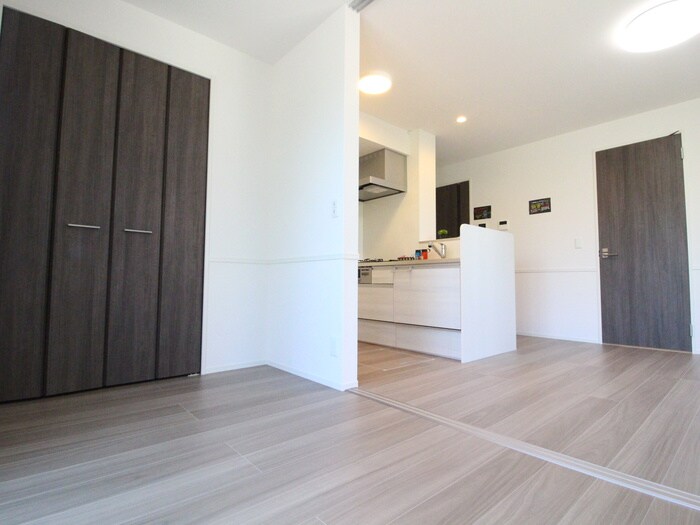 物件内観写真21　(居室)