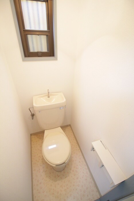 物件内観写真9　(トイレ)