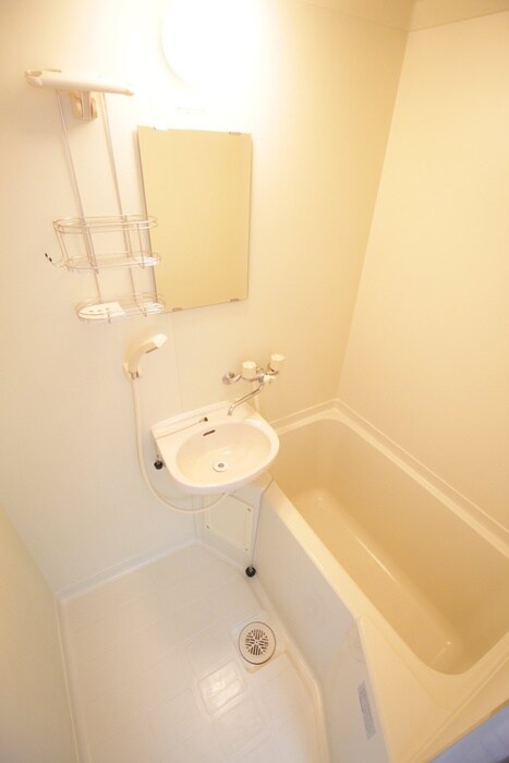 物件内観写真10　(バス／シャワールーム等)