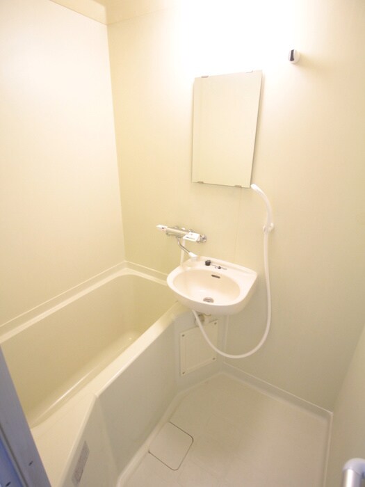 物件内観写真12　(バス／シャワールーム等)