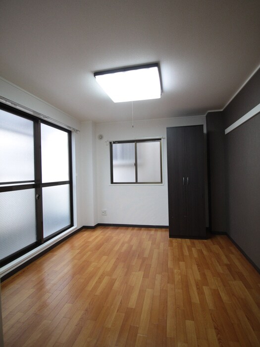 物件内観写真15　(居室)