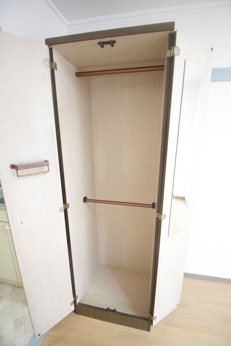 物件内観写真16　(収納)