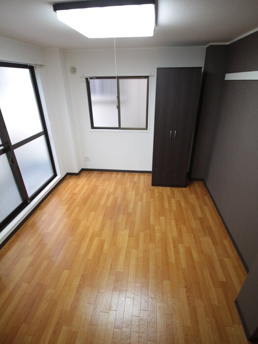 物件内観写真18　(居室)