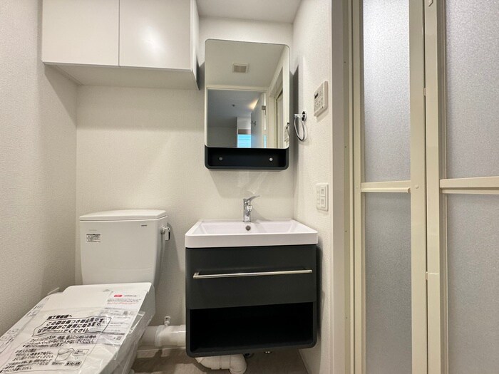 物件内観写真12　(洗面)