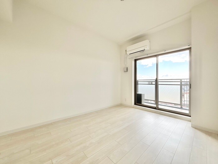 物件内観写真9　(居室)