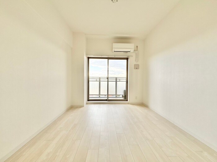 物件内観写真11　(居室)