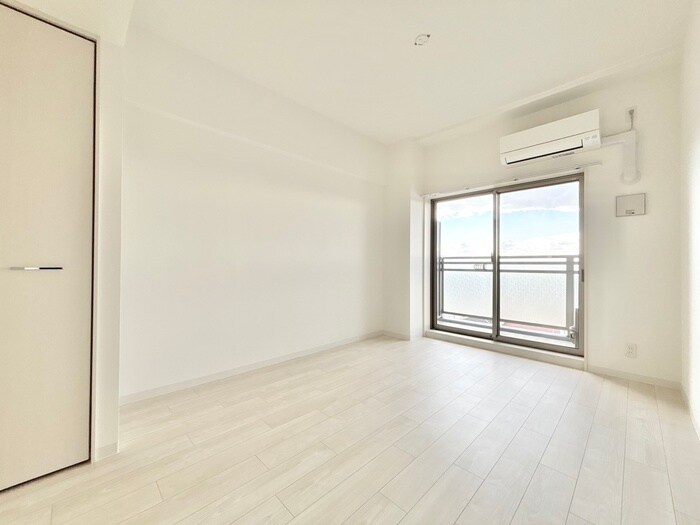 物件内観写真12　(居室)