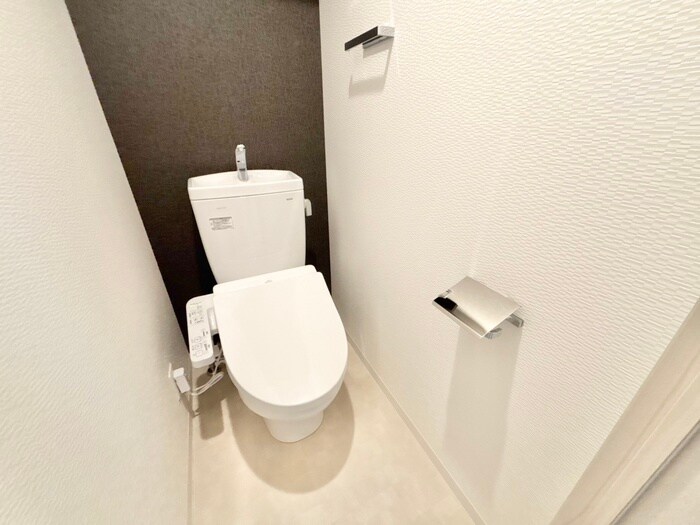 物件内観写真13　(トイレ)