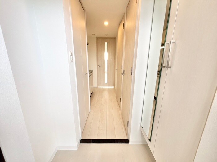 物件内観写真21　(玄関)