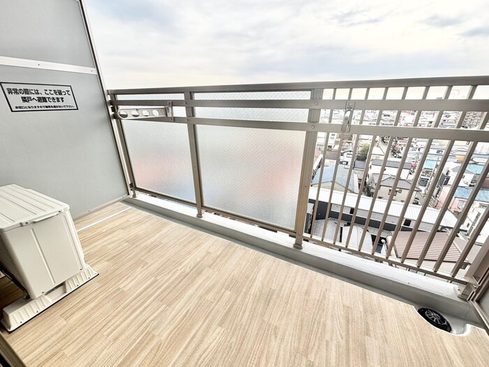 物件内観写真22　(ベランダ・バルコニー)