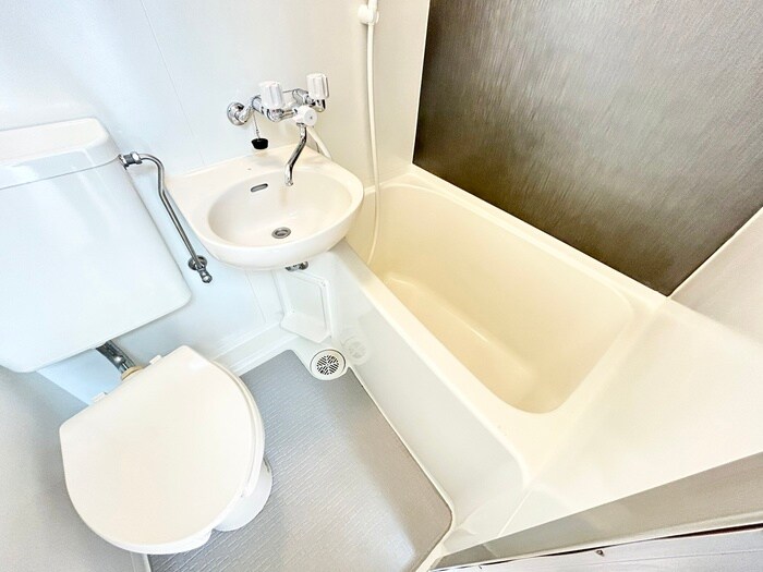 物件内観写真11　(トイレ)