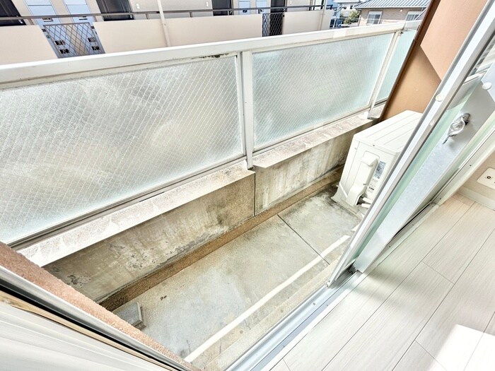 物件内観写真18　(ベランダ・バルコニー)