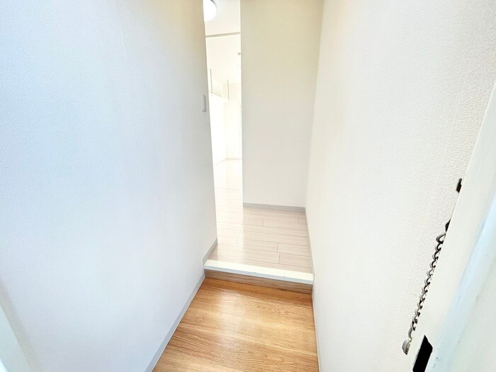 物件内観写真21　(廊下)