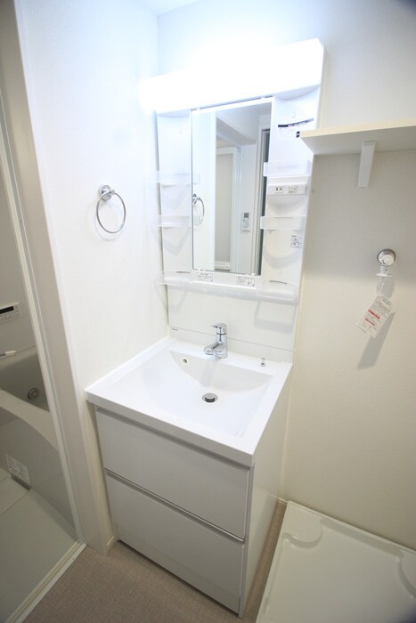 物件内観写真13　(洗面)