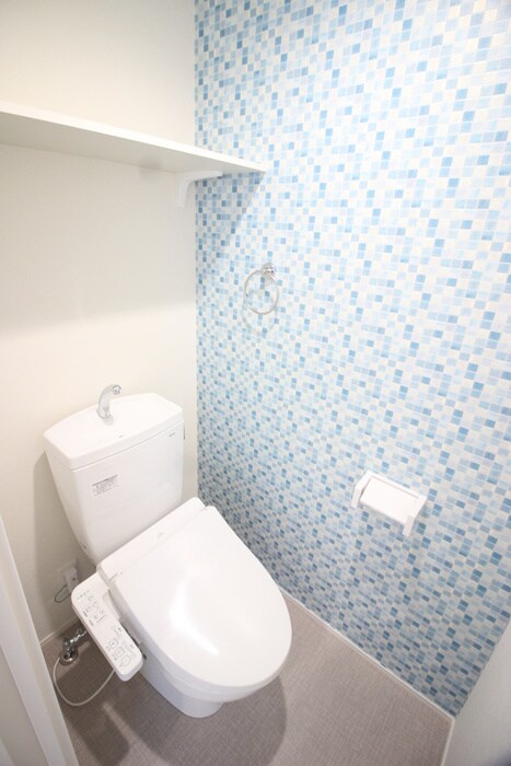 物件内観写真15　(トイレ)