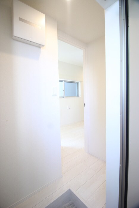 物件内観写真19　(廊下)