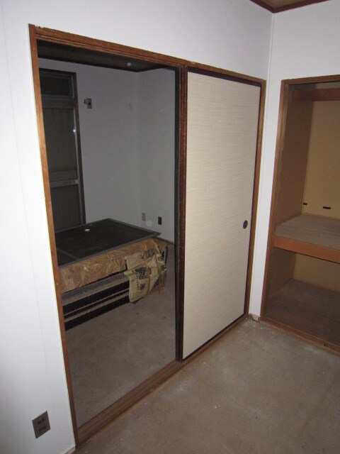 物件内観写真8　(収納)