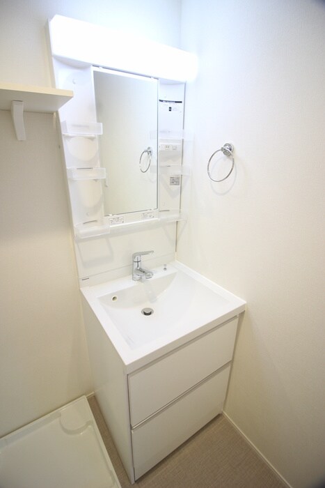 物件内観写真15　(洗面)