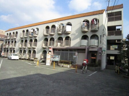 平井マンション外観写真