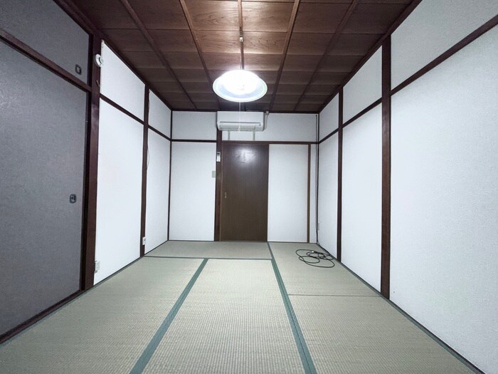 物件内観写真11　(居室)