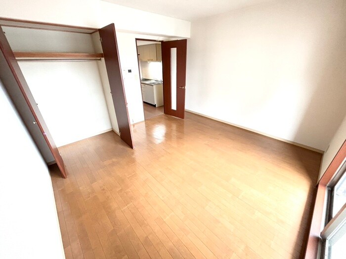 物件内観写真11　(居室)