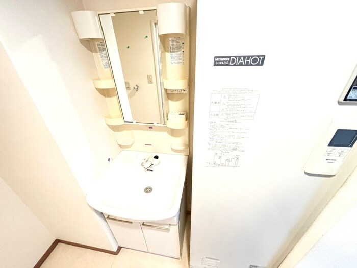 物件内観写真17　(洗面)