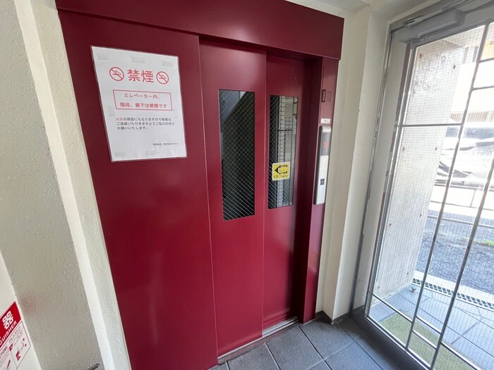 物件外観写真4　(建物設備)