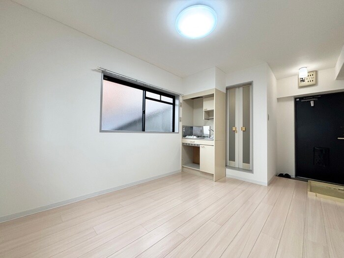 物件内観写真10　(居室)