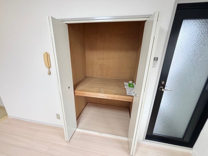 物件内観写真16　(収納)