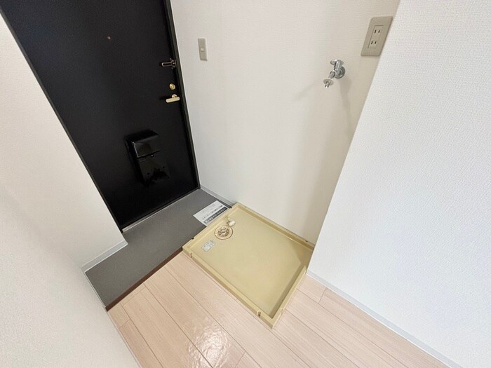 物件内観写真19　(洗濯機置場)