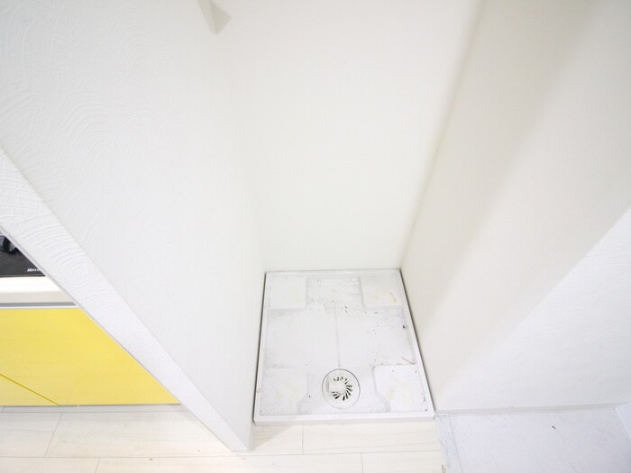 物件内観写真11　(洗濯機置場)