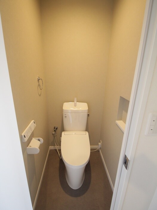 物件内観写真14　(トイレ)