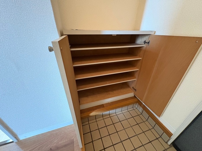 物件内観写真18　(室内からの展望)