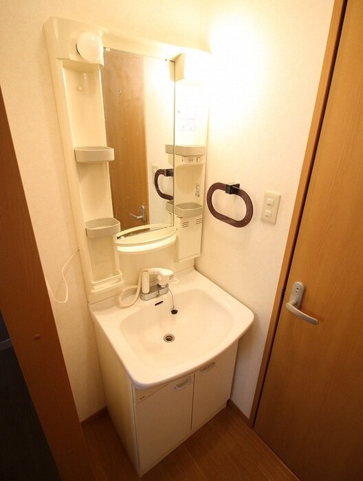 物件内観写真10　(洗面)