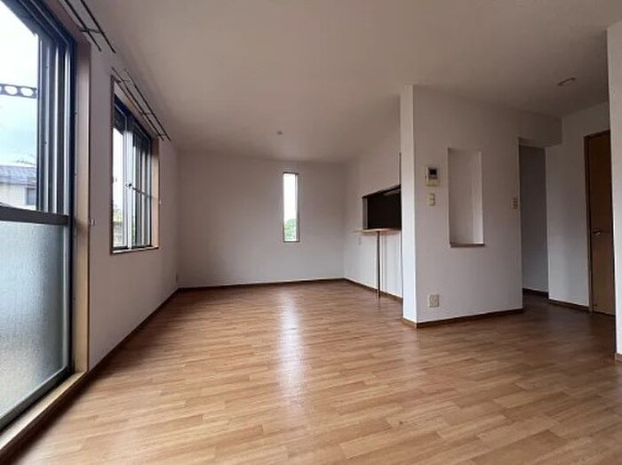 物件内観写真4　(居室)