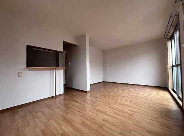 物件内観写真5　(居室)