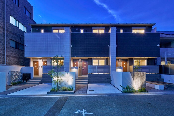 物件外観写真6　(外観写真)