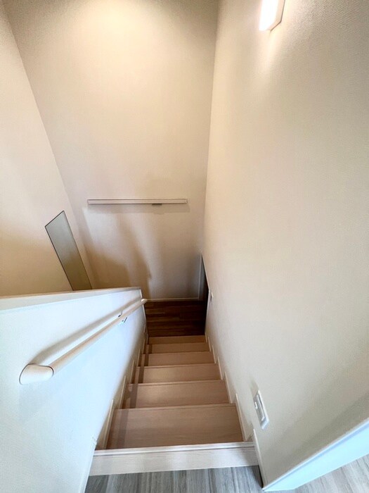 物件内観写真18　(廊下)